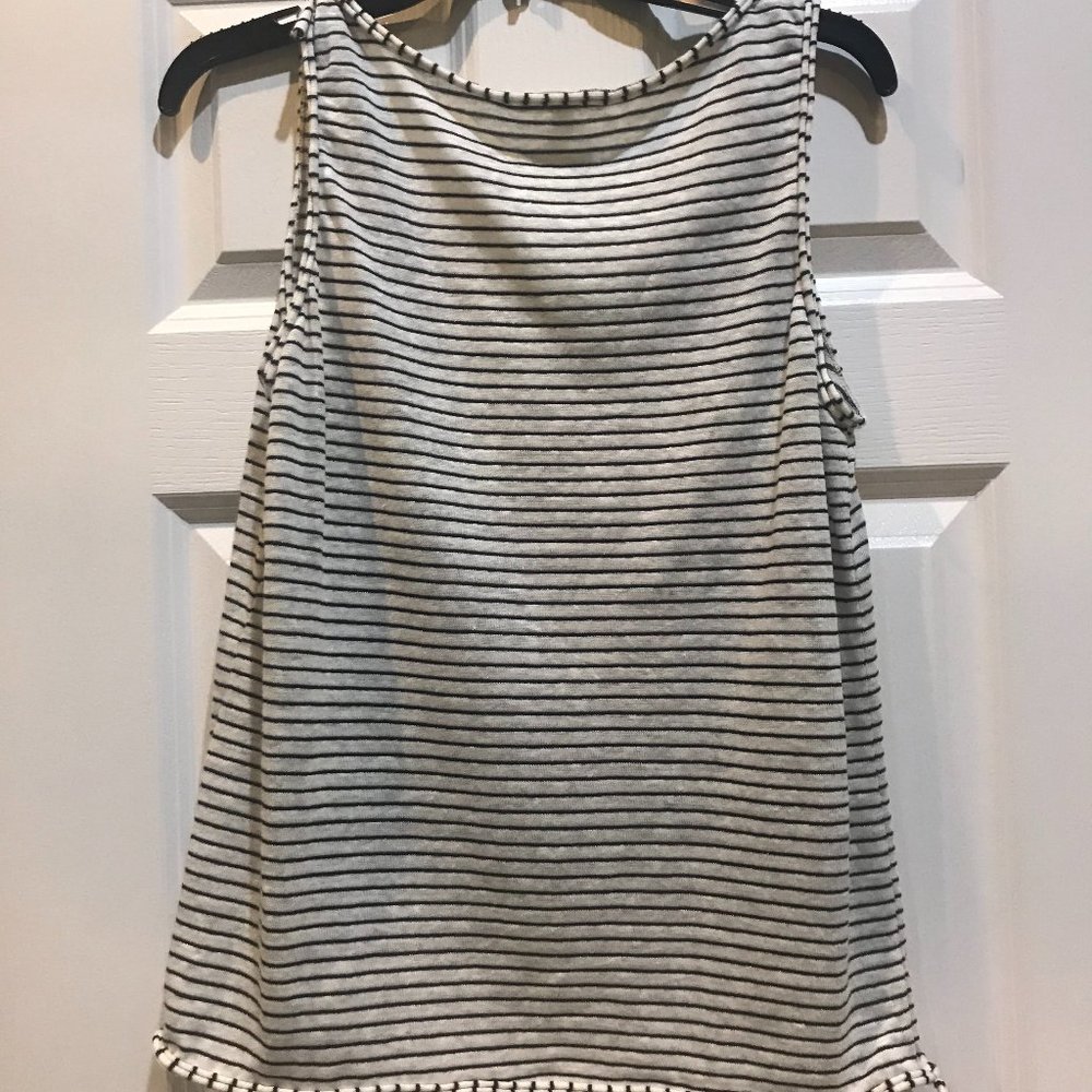 Striped Top - Picture 2 of 3
